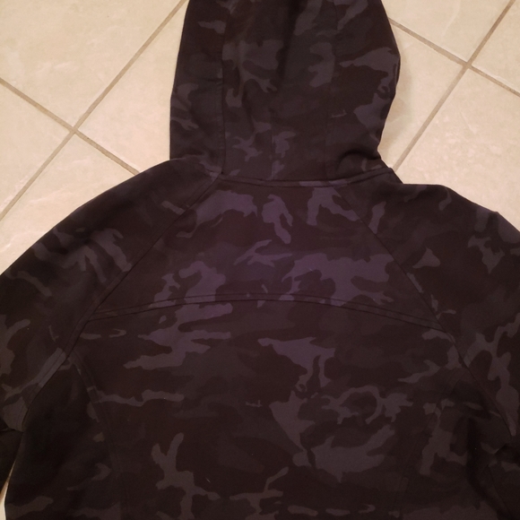 Lululemon Scuba Pullover Hoodie - Picture 12 of 14